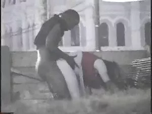 Թռիչք անհագ Մայքլ Հո ...