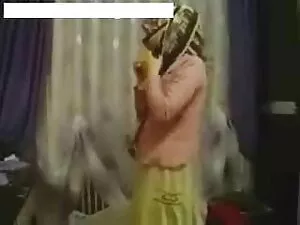 Մի բուռ կես կրծքավան ...